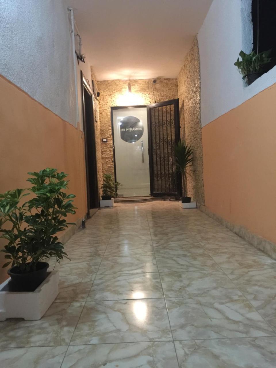 H100 Pyramids View Hostel Gíza Kültér fotó
